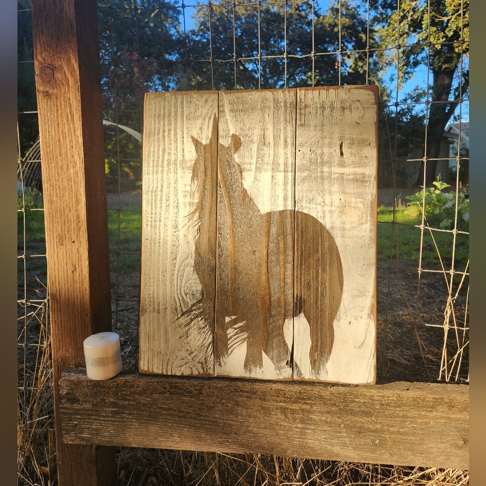 Reclaimed wood unicorn sign/ Great Christmas gift